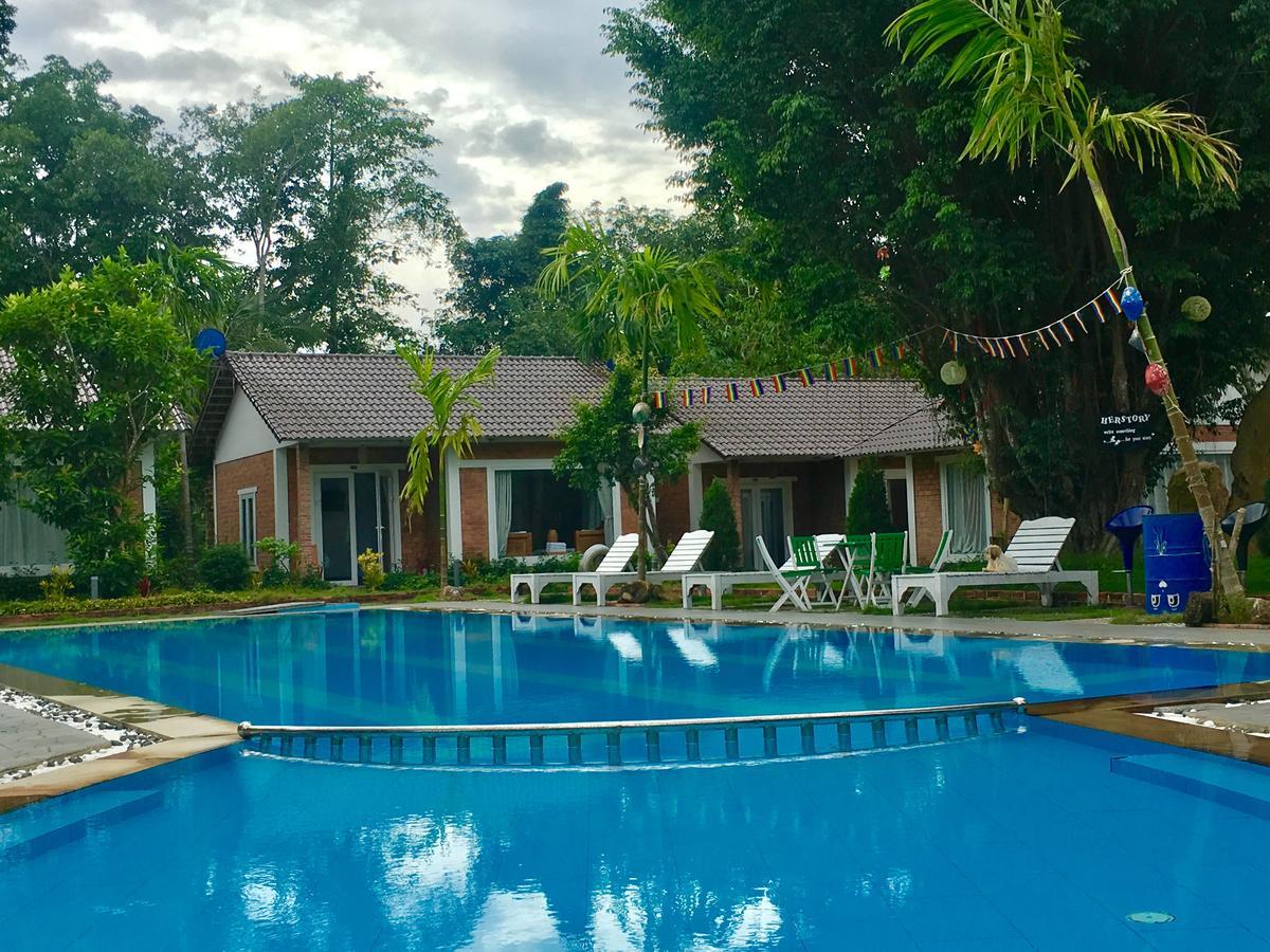 Her Bungalow Phu Quoc Exterior photo